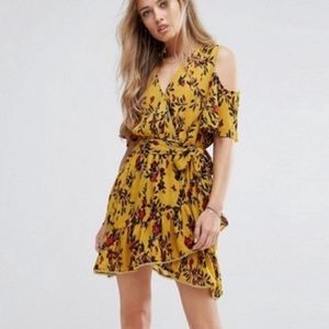 FoxieDox Cold shoulder mustard floral dress